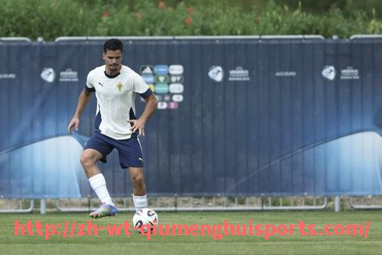 球盟会官网-法甲最佳外援球员分析及其对球队影响力评估